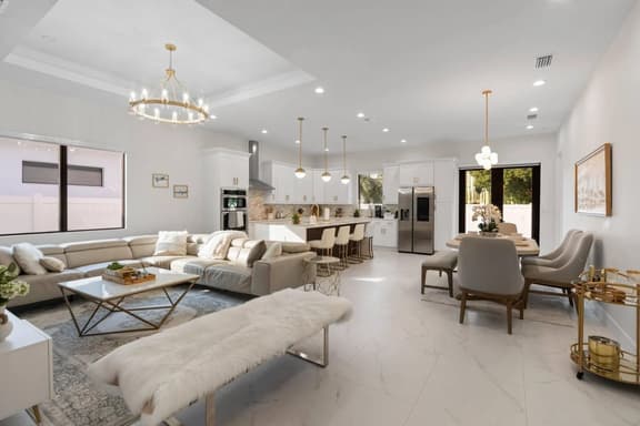 Luxe New 4 Bedroom Midtown Tampa Home! - Image 1